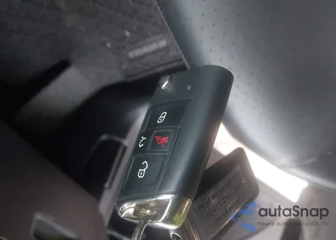 2018 Volkswagen Tiguan 2.0T Se/2.0T Sel из США, поврежденный, VIN 3VV2B7AX9JM170767